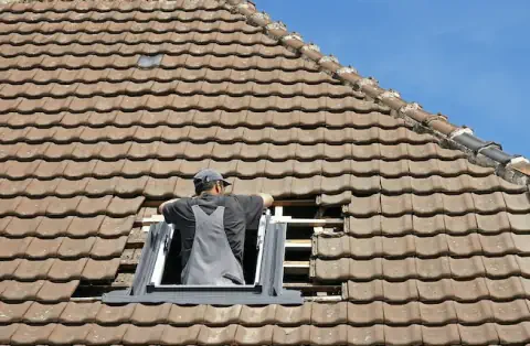 Pose de velux - Saint-Pierre-Église